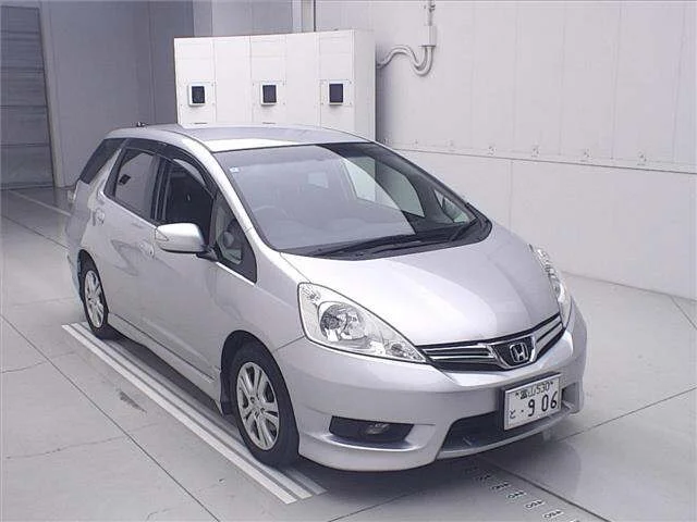 Honda Fit Shuttle GG7 2012